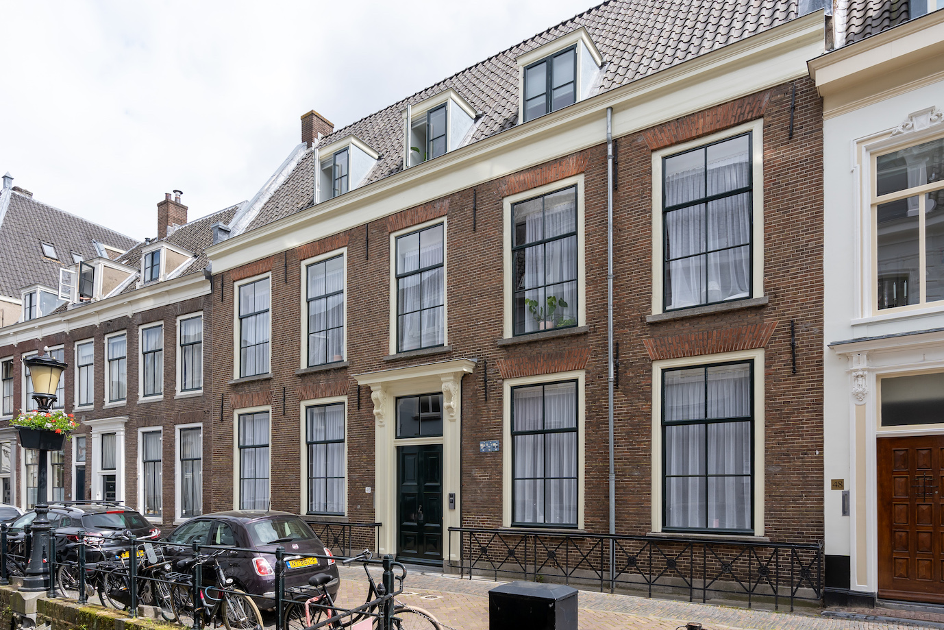 Kromme Nieuwegracht, gerenoveerd grachtenpand